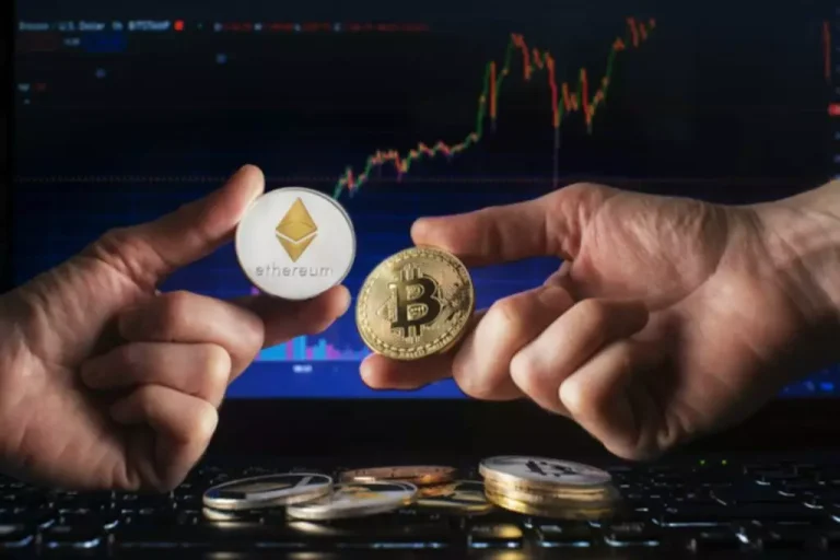 What are Decentralized Application